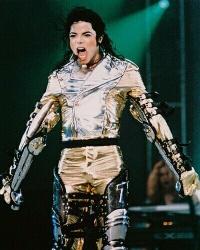 Michael Jackson.  Photo from nonstopinfo.com